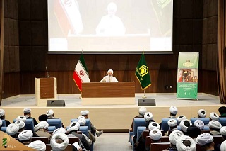 برگزاری کارگاه آموزشی مناسک عمره خادمان فرهنگی در قم + صوت